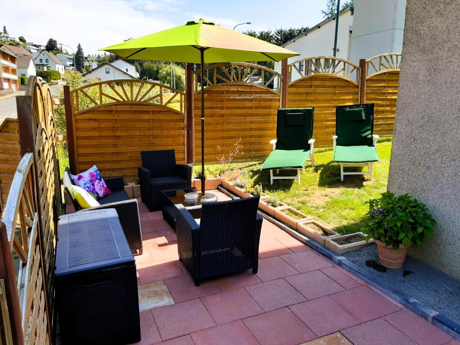 Ferienwohnung Airone Nero Gerolstein Ngoại thất bức ảnh